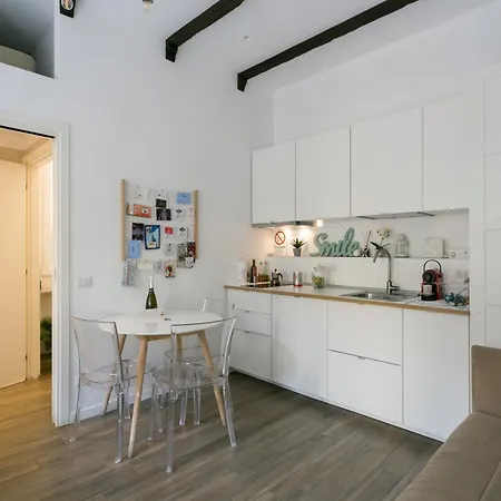 Apartment Vigevano 41 Milan